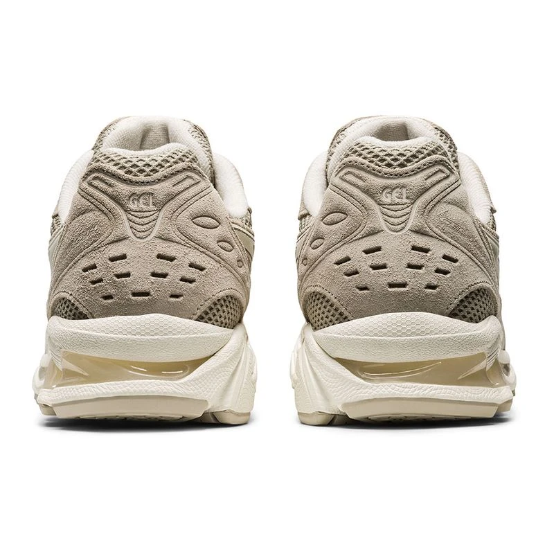 Asics fuzex lyte 2 uomo marrone online