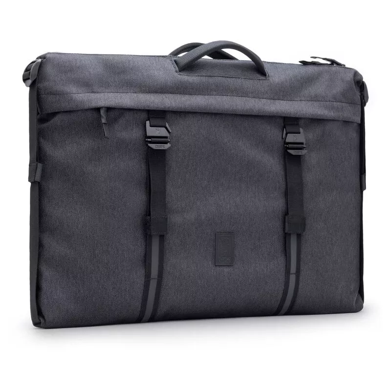 Chrome Terrace 24L Brief Messenger Bag Black Sportpursuit