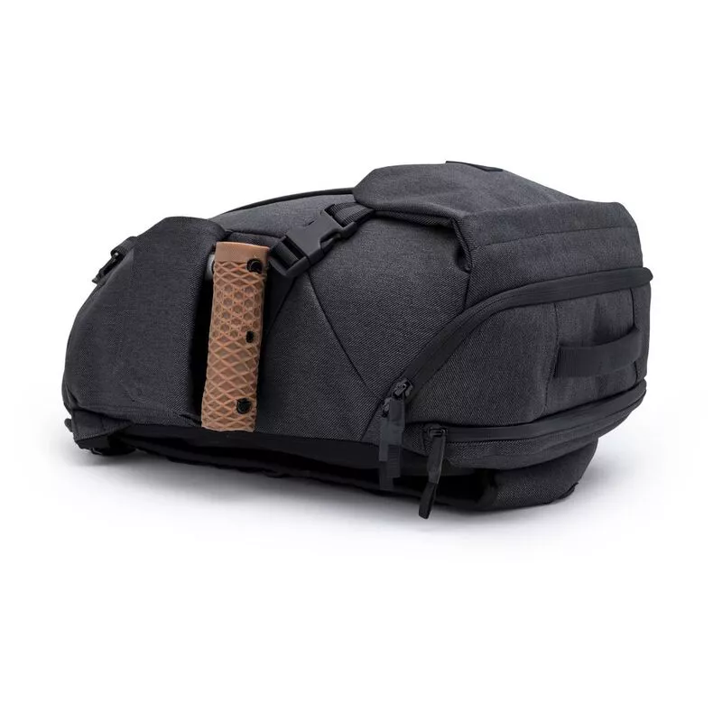 Chrome Pike 22L Backpack (Black)