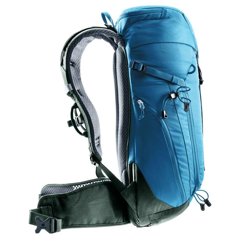 Deuter 18l backpack hotsell
