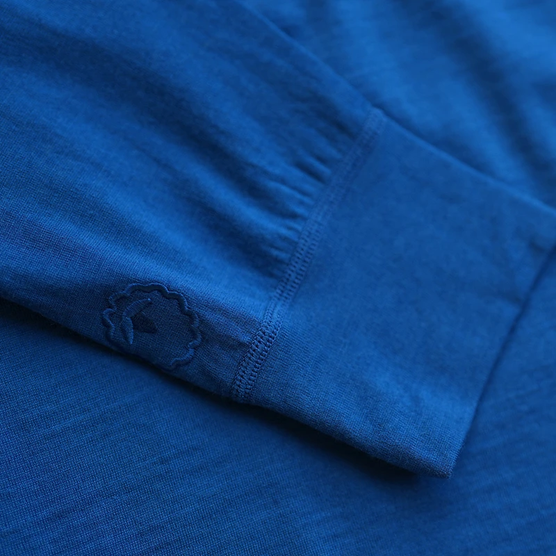 Isobaa Womens Merino 200 Long Sleeve Zip Neck (Blue) | Sportpursuit.co