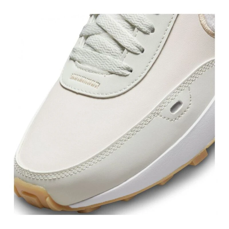 Nike Womens Waffle One SE Casual Shoes (White) | Sportpursuit.com