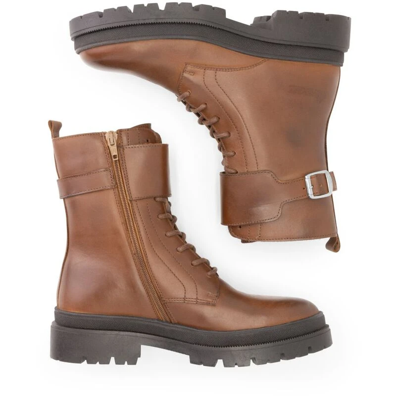 Lofting gore buckle sales boot