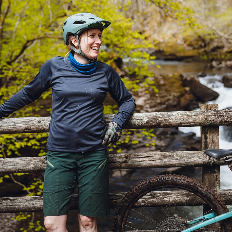 Rivelo Womens Triscombe MTB Shorts Woodland Sportpursuit