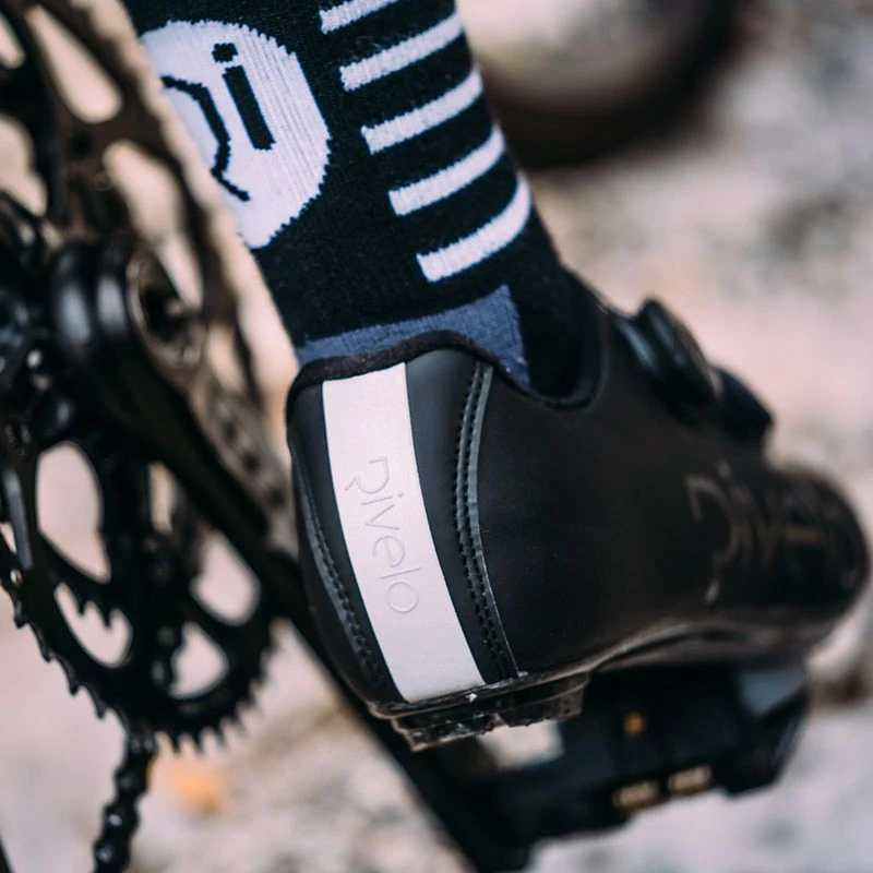Rivelo Whinlatter Carbon Cycling Shoes Black White Sportpursuit