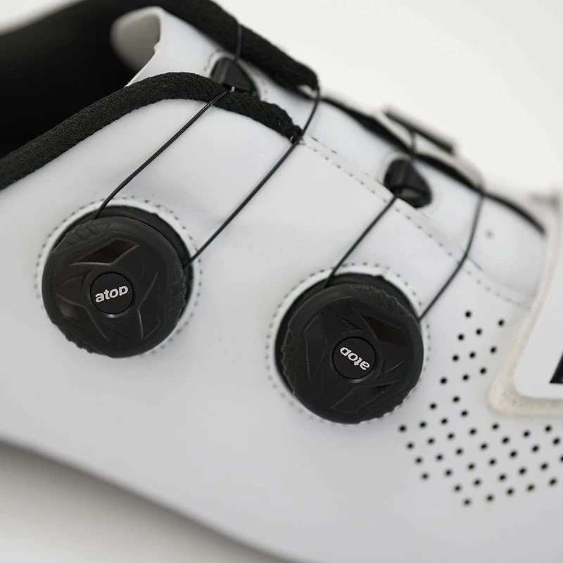 Rivelo Whinlatter Carbon Cycling Shoes (White/Black) Sportpursuit.co