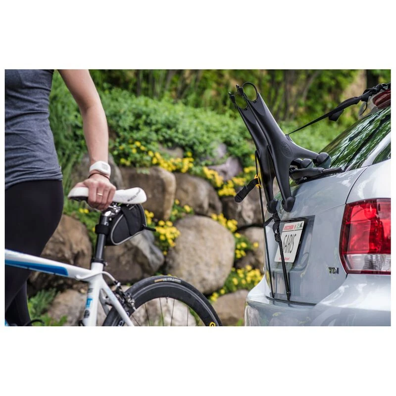 Saris solo trunk best sale rack