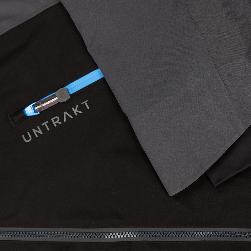 UNTRAKT Mens Feldspar 2 Layer Ski Jacket (Black/Charcoal/Blue) | Sport