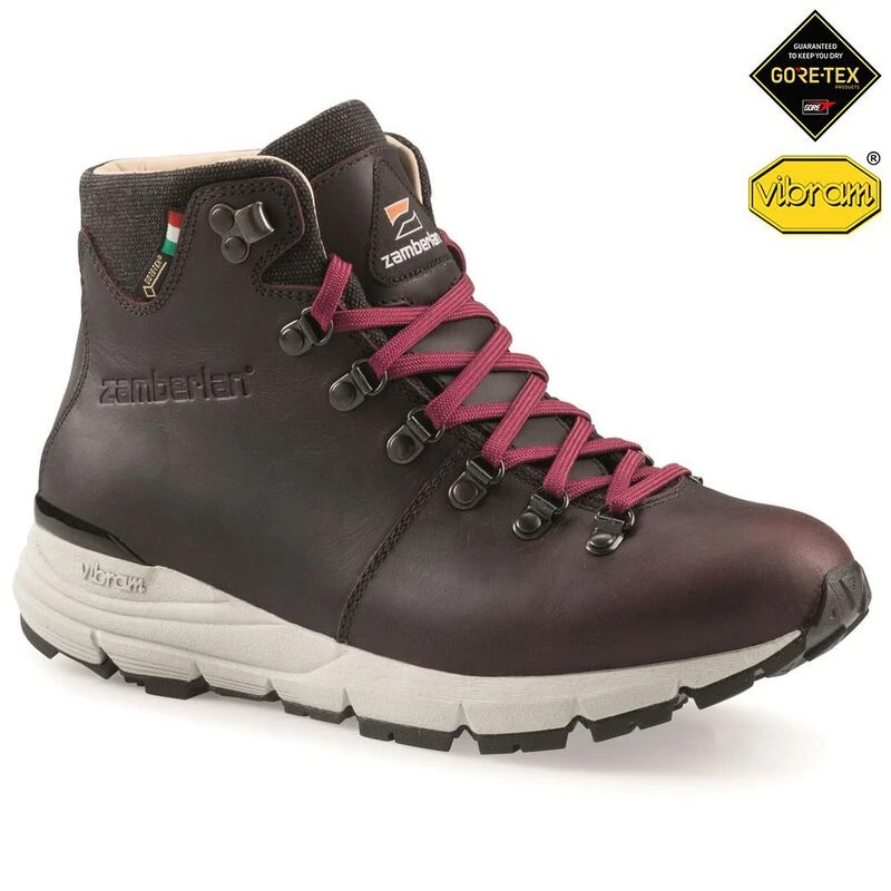 Burgundy gore tex boots store